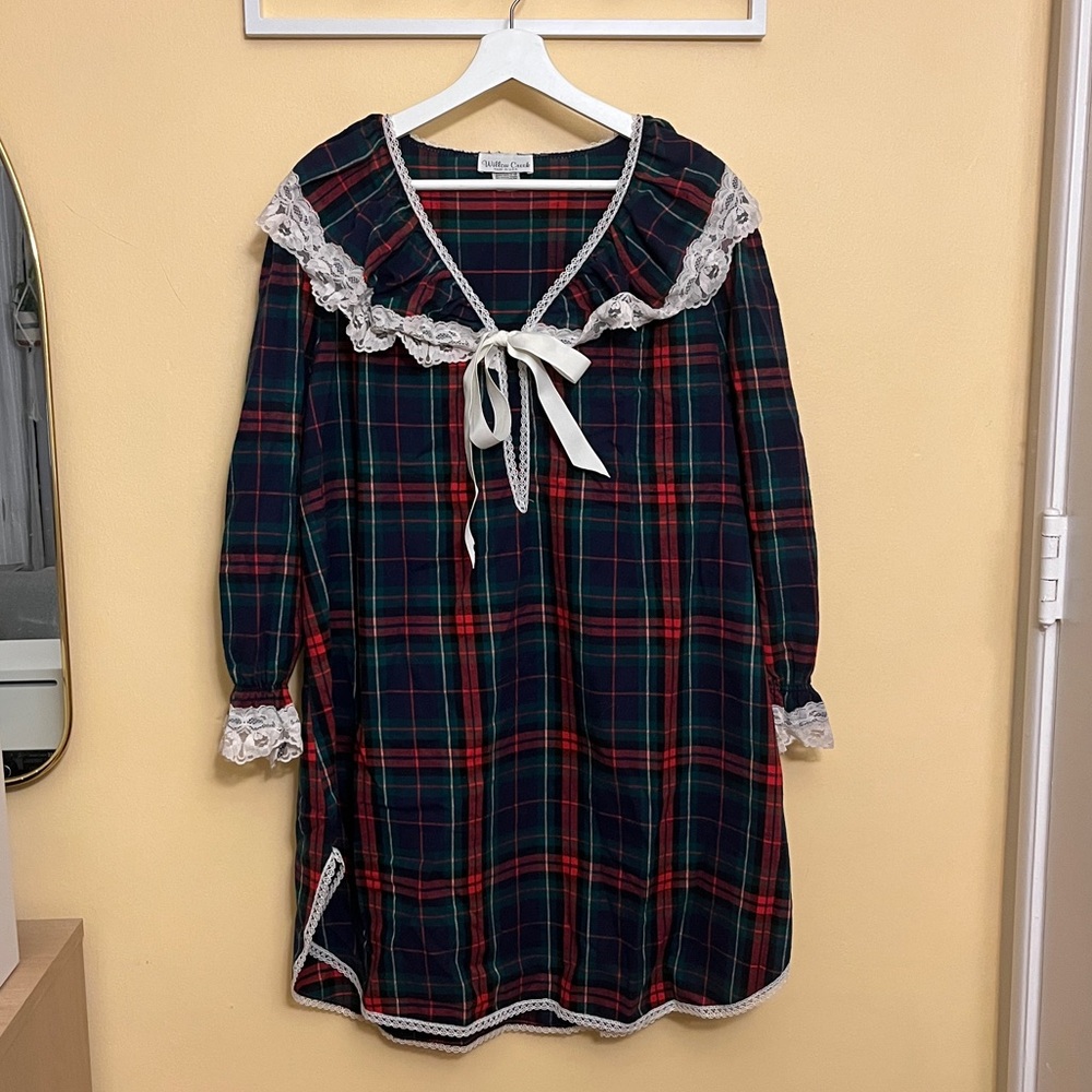 Vintage Willow Creek Plaid nightgown with lace trim and ribbon collar, dress